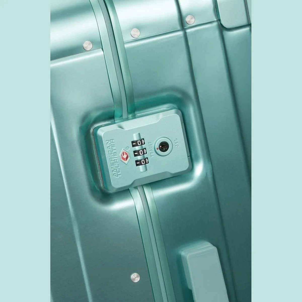 American Tourister Soundbox Alu Spinner 55 cm, 4 Rollen, TSA-Zahlenschloss 5