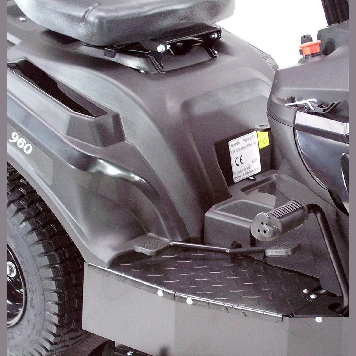 Apex Benzinrasenmäher 960 Hydrostat, 11PS Motor, 210L Fangkorb, Elektrostart 3