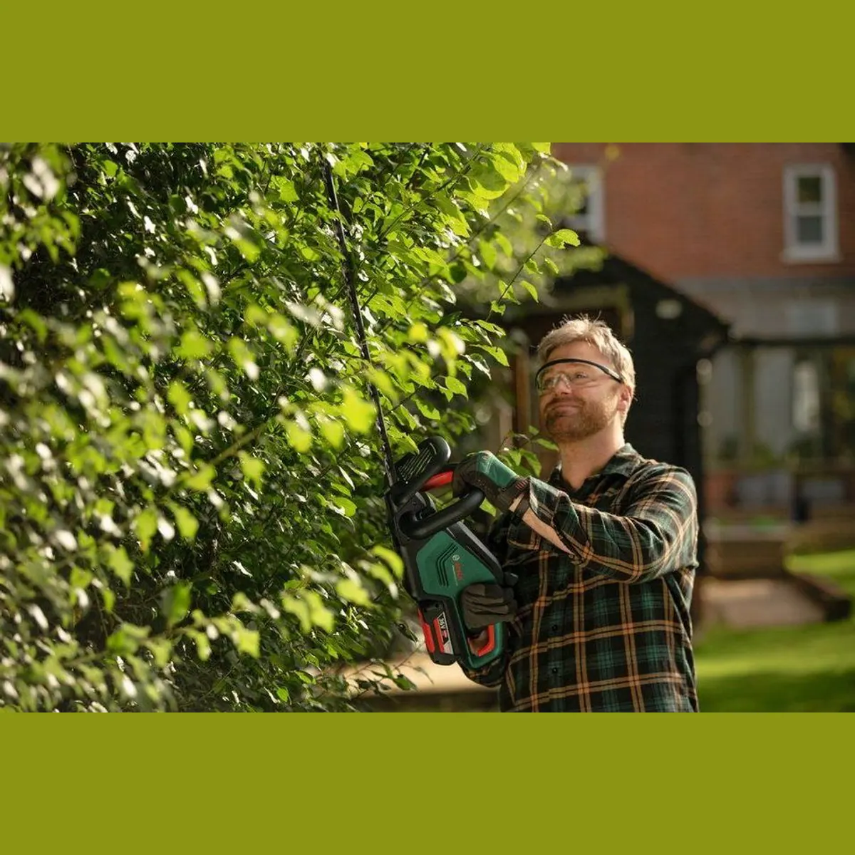 Bosch Home & Garden AdvancedHedgeCut 36V, kabellose Heckenschere, leistungsstark & leicht 5