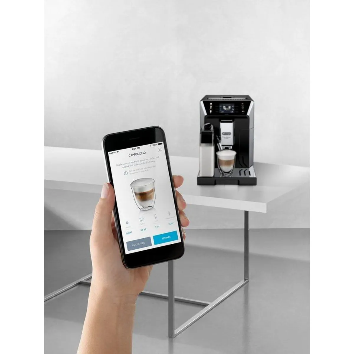 De'Longhi PrimaDonna Class ECAM550.65.SB, perfekter Milchschaum, 5 Kaffeestärken, 3,5'' TFT-Display 5
