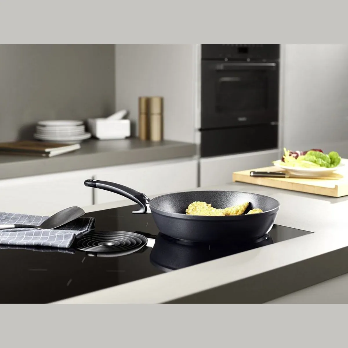 Fissler Adamant Comfort Pfannen-Set, kratzfest, 2-teilig (24 + 28 cm) 2