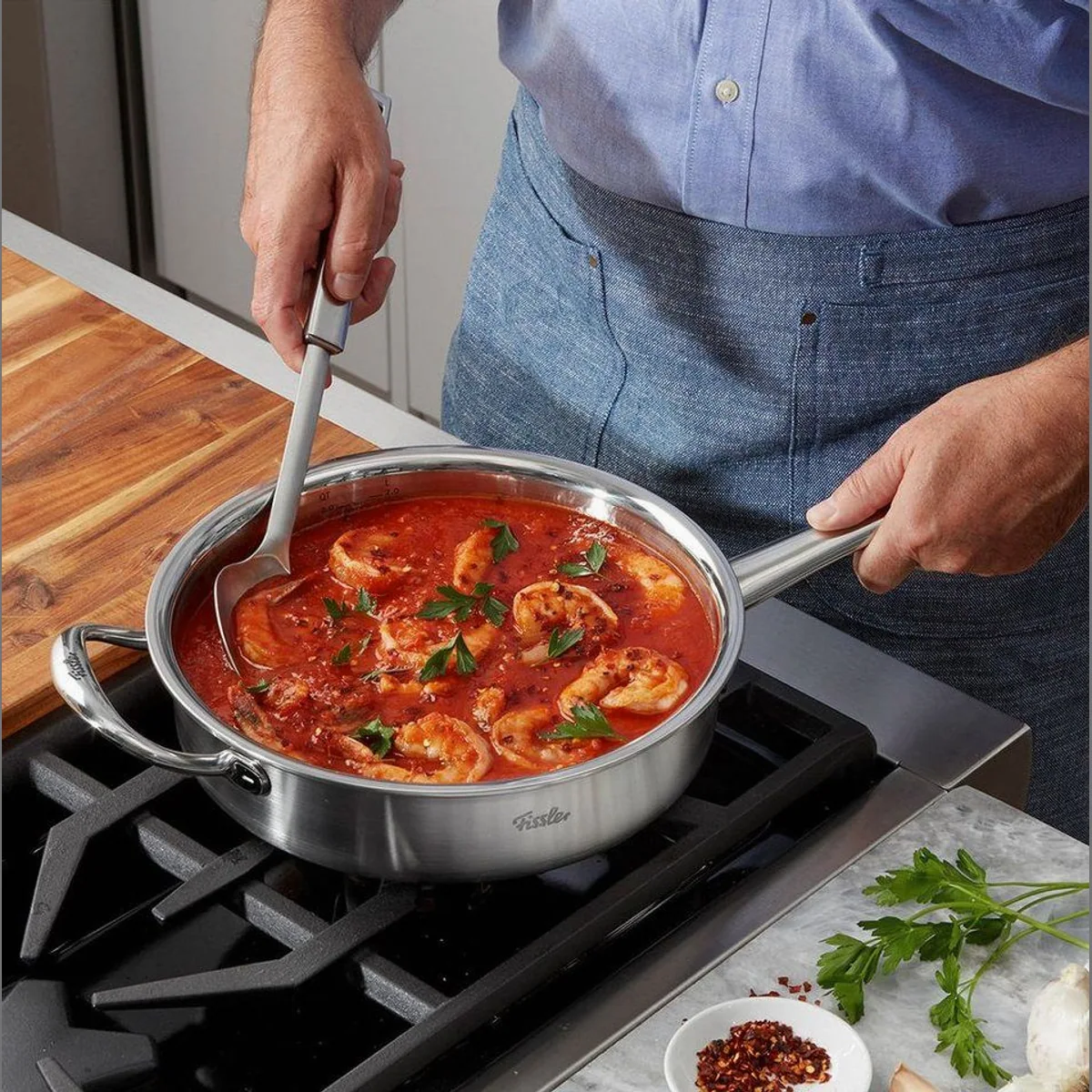 Fissler M5 Pro-Ply Bratpfanne, 5-lagiges Mehrschichtmaterial, präzise Temperaturkontrolle 3