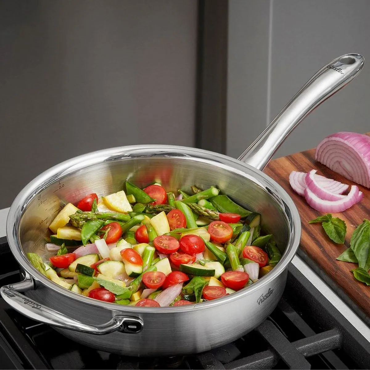 Fissler M5 Pro-Ply Bratpfanne, 5-lagiges Mehrschichtmaterial, präzise Temperaturkontrolle 5