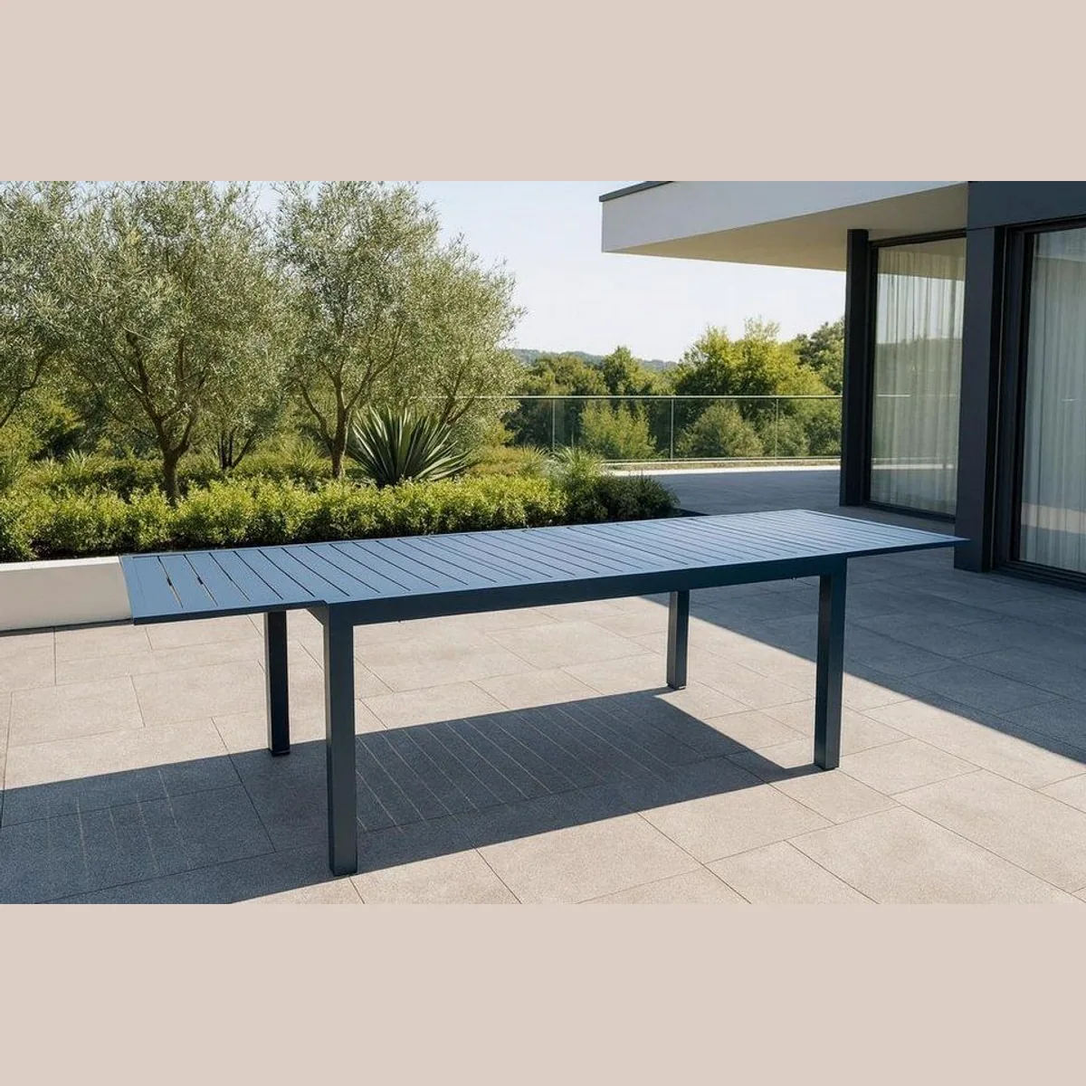 Gardissimo Leaf XL Ausziehtisch, wetterfest, Aluminium, für 6-10 Personen