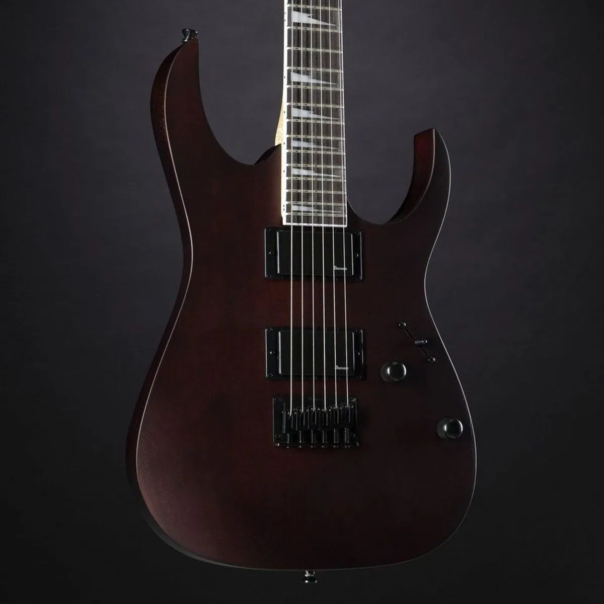 Ibanez Gio GRG121DX-WNF E-Gitarre, Okoumé-Korpus, zwei Humbucker 5
