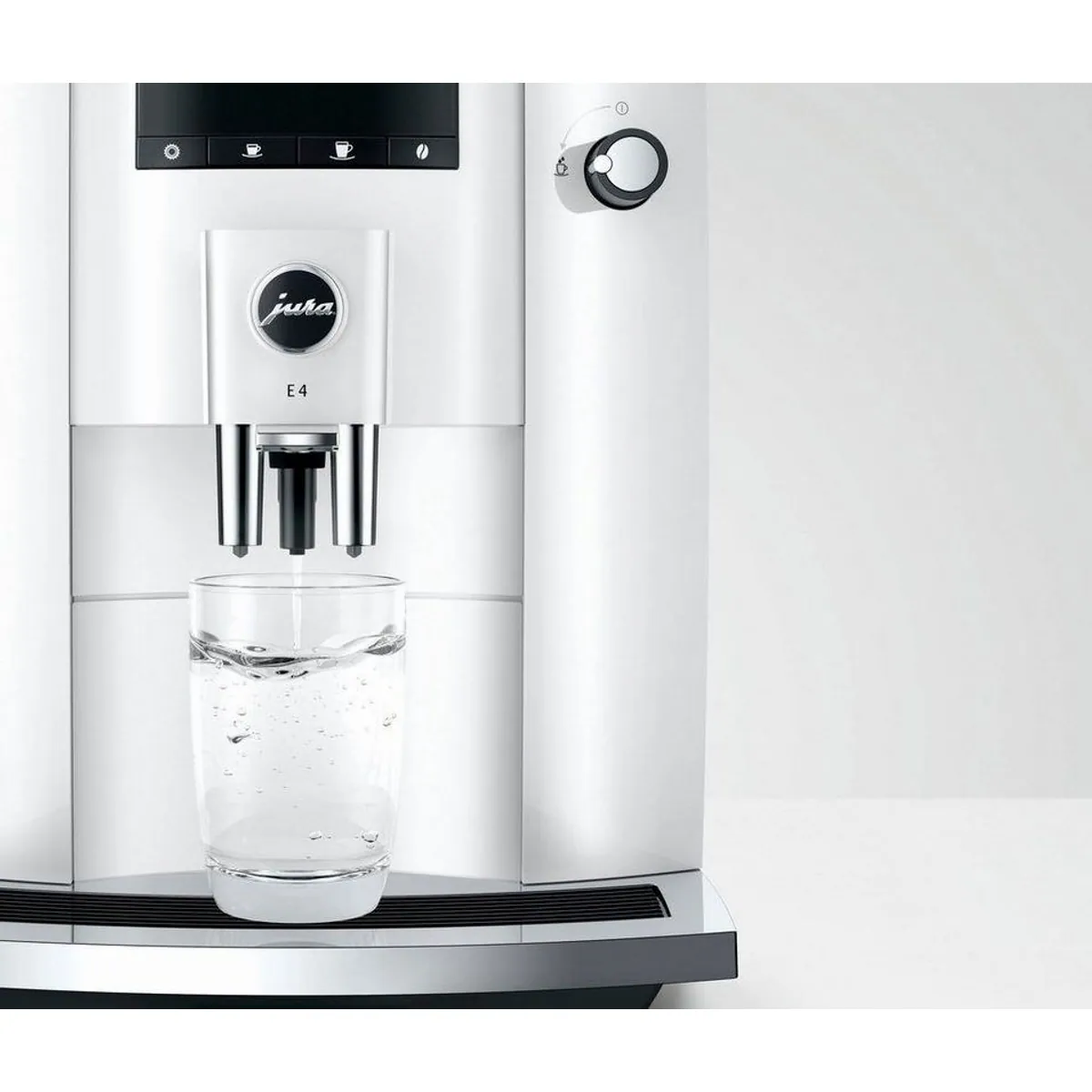 JURA E4 Kaffeevollautomat, vollmundiger Genuss, intuitives Display, präzises Design 5