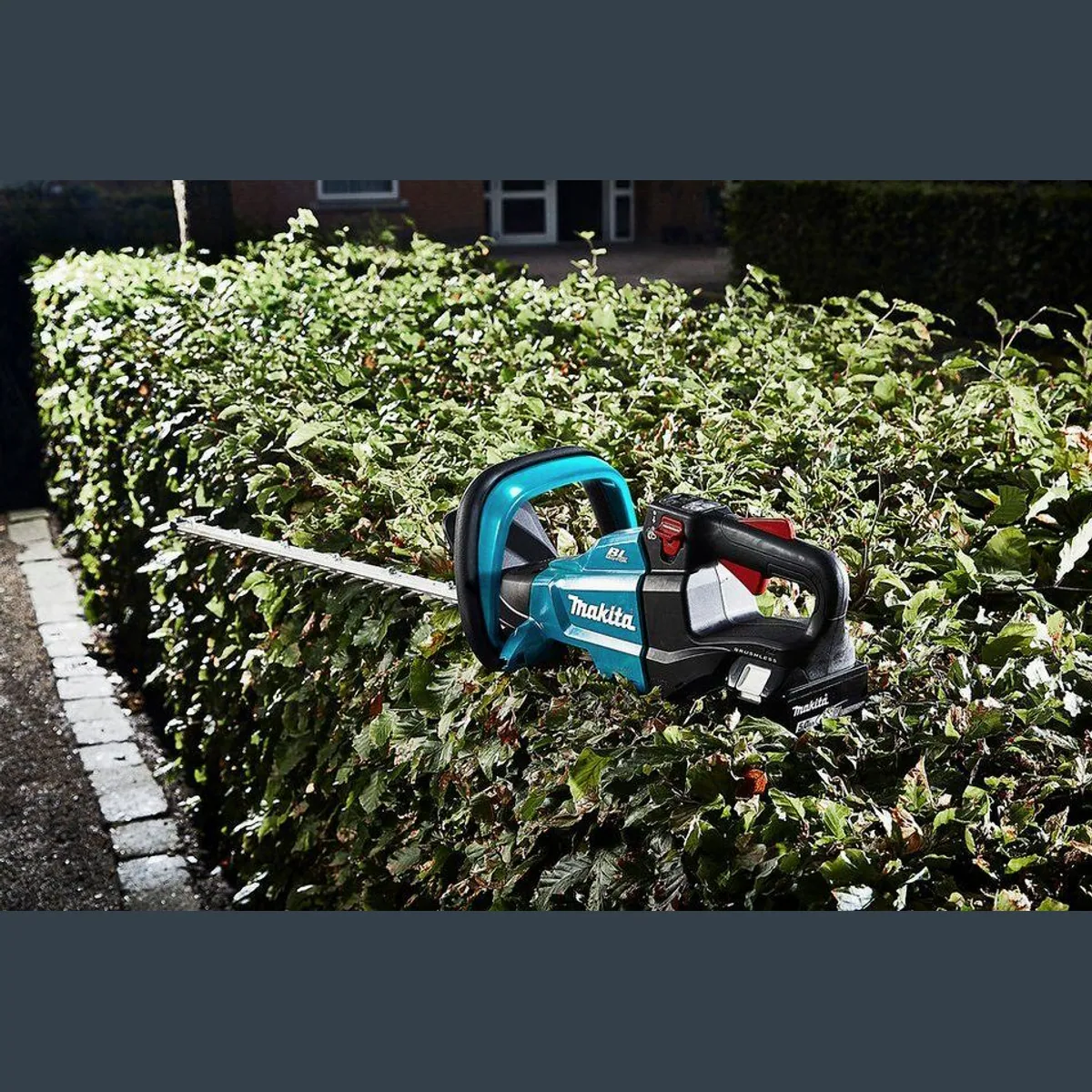 Makita DUH502Z Akku-Heckenschere, 50 cm Schnittlänge, 5-fach einstellbarer Griff 2