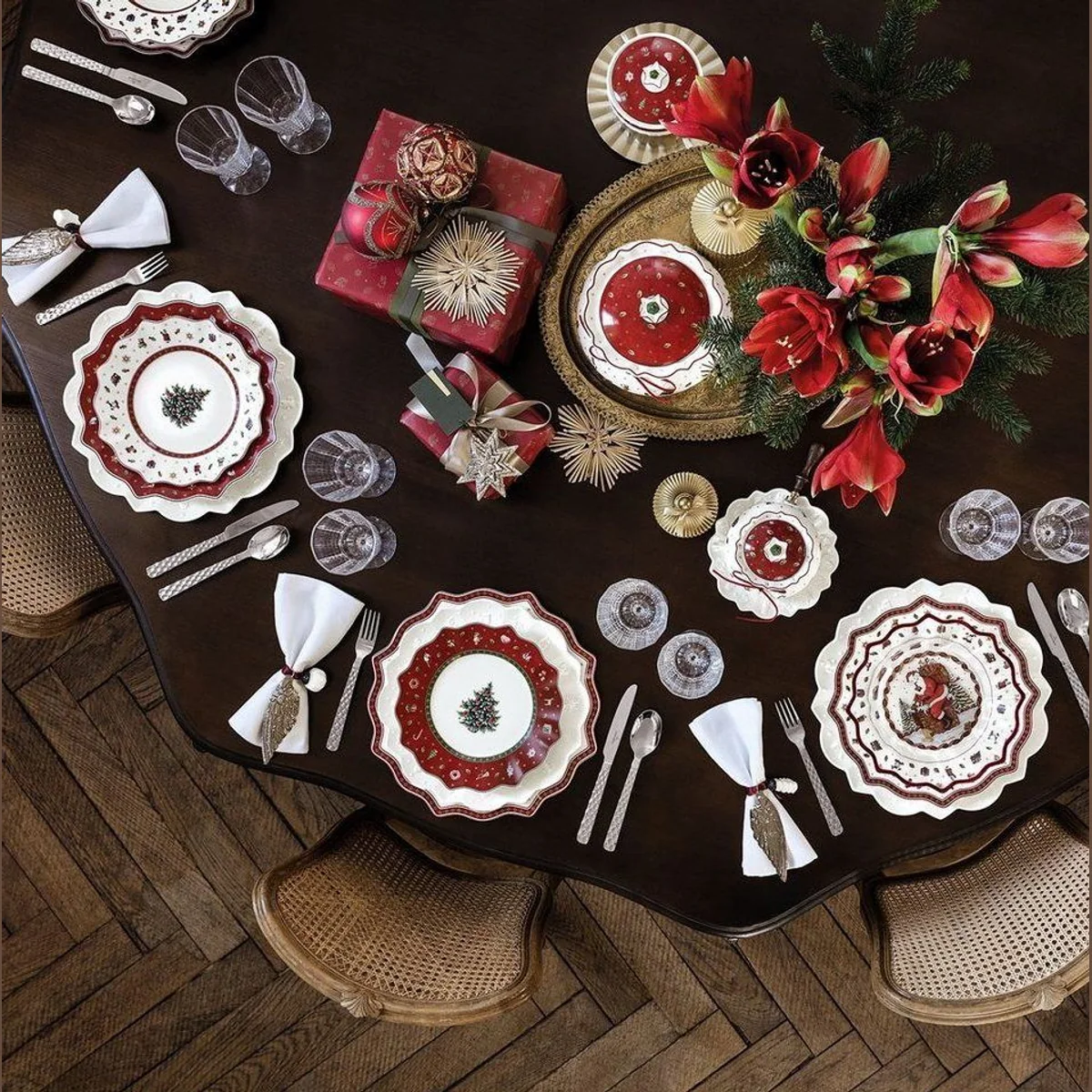 Villeroy & Boch Toy's Delight Teller-Set, 8-teilig, für 4 Personen, Porzellan, handgefertigt 2