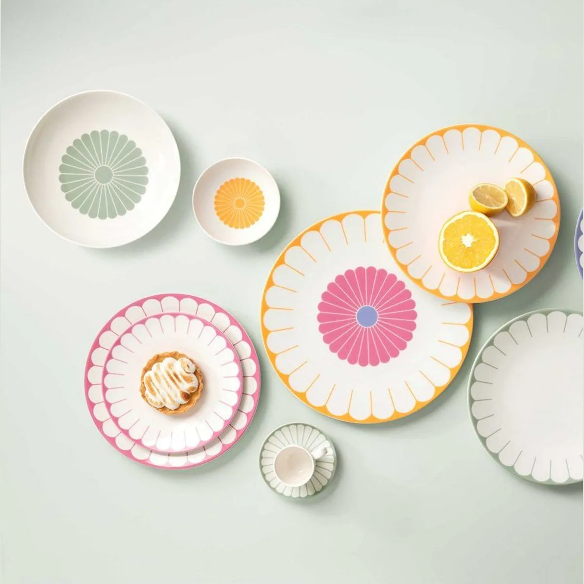 Villeroy & Boch Fleur Geschirr-Set, 8-teilig, florales Design, spülmaschinen- & mikrowellengeeignet 3