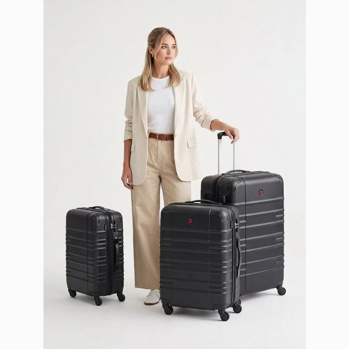 Wenger Amplar Evo Trolleyset, 3-teilig, robustes ABS, 4 Rollen 2