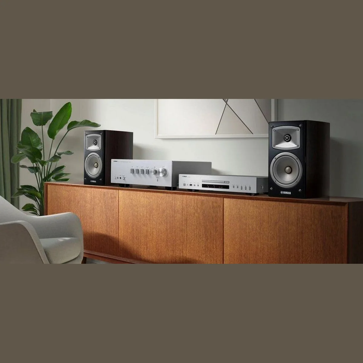 Yamaha CD-S303 CD-Player, USB-Anschluss, Pure Direct, digitale Servotechnologie 3