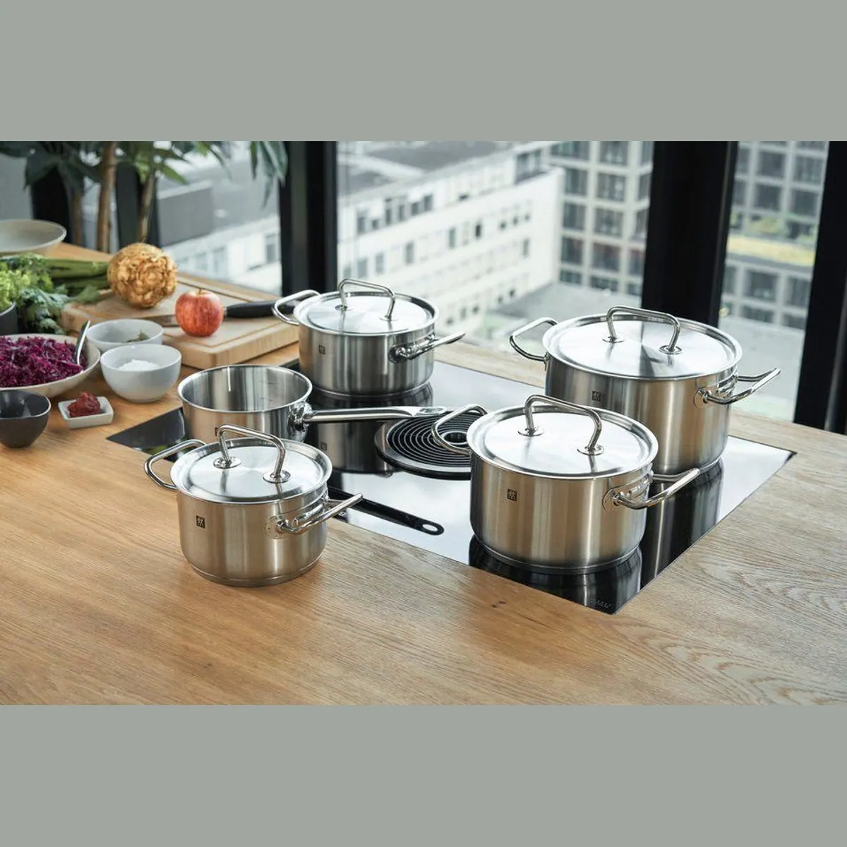 Zwilling Topf-Set Classic, 9-teilig, Edelstahl 18/10, optimale Wärmeverteilung 2