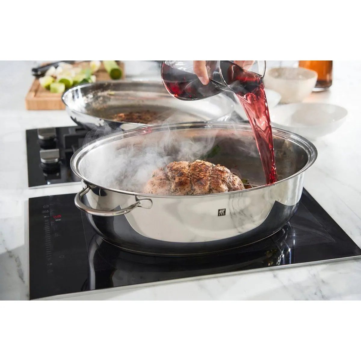 Zwilling Bräter Plus, Edelstahl 18/10, Induktionsgeeignet, langlebig und robust 4