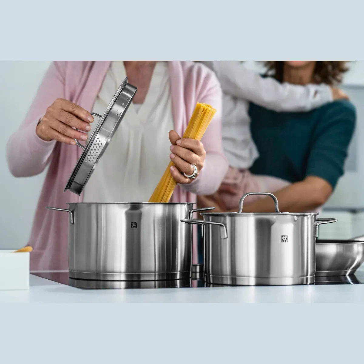 Zwilling TrueFlow Topf-Set, 5-teilig, Edelstahl, integrierte Siebfunktion 4